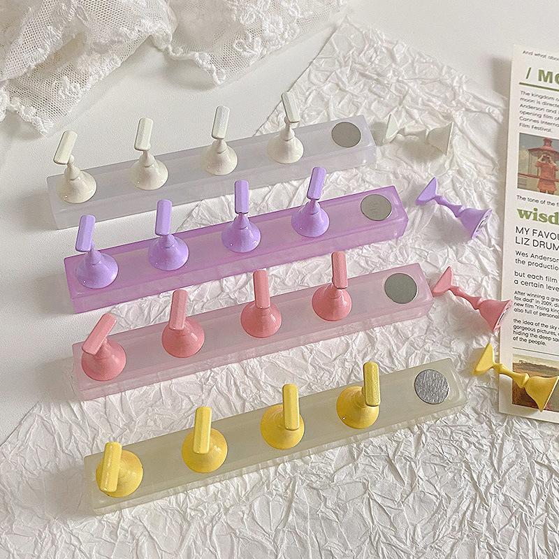 1 Set Jelly False Nail Tips Practice Trainning Display Stand Holder Base Colorful Crystal Nail Art Polish Display Manicure Tools