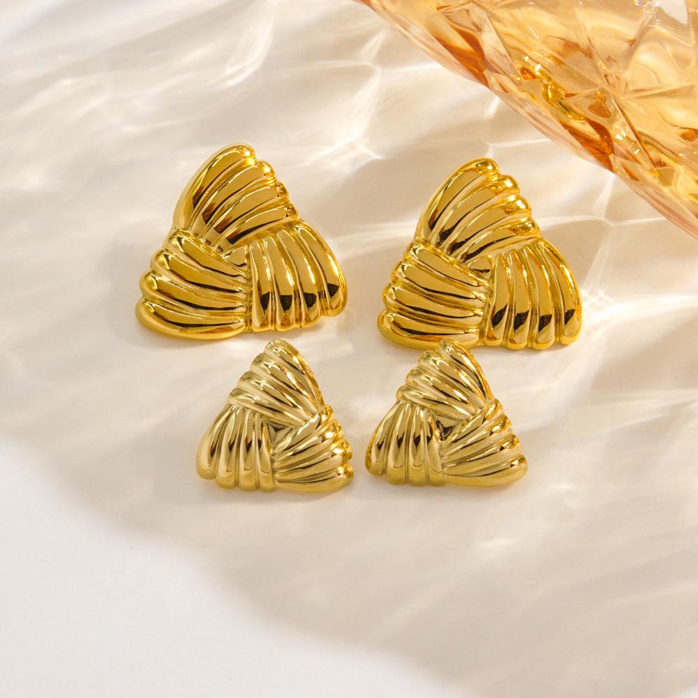 CARLIDANA Hot Selling Stainless Steel Jewelry Fashion Gold Plated Earrings Stripe Wrapped Triangular Square Earrings Women