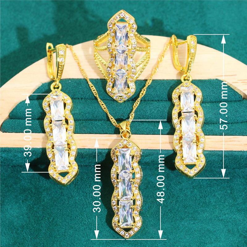 Jewelry European and N Zircon Bracelet Necklace Earrings Lady Retro Jewelry Set