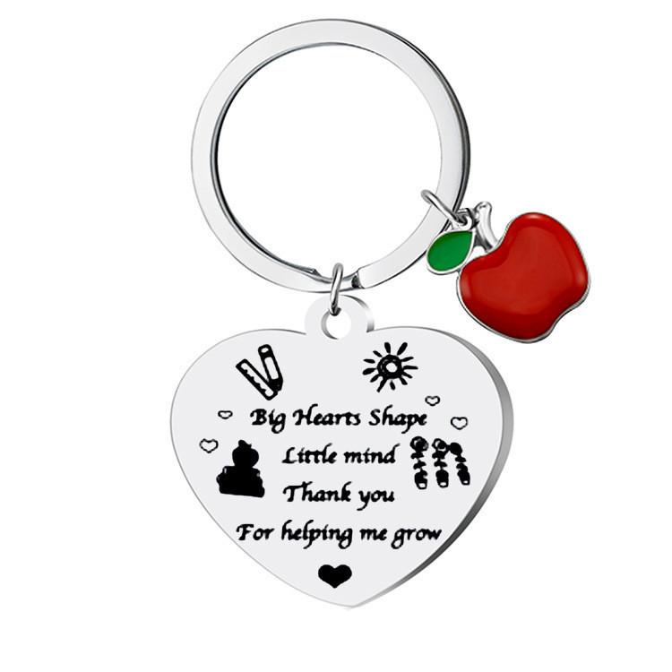 Fashion Heart Shaped Stainless Steel Keychain Teachers Day Grateful Gift Graduation Back To School Gift Jewelry Keychain for Backpack Bag Pendant