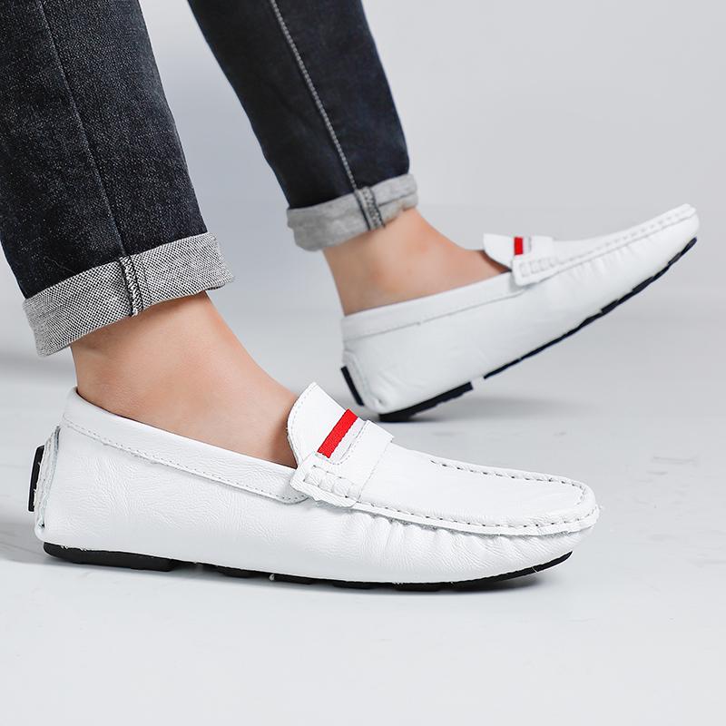 Fashion Korean Version Leather Flats Casual Shoes Fashion Business Loafers Men Formal Shoe Designer Moccasins Lightweight Driving Shoes