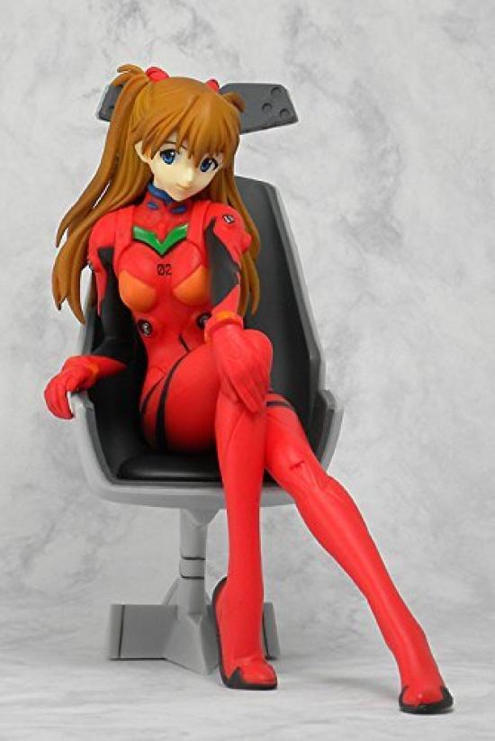 SEGA Evangelion Film II Prémiová figurka Dívka se židlí Asuka