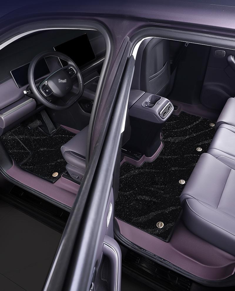 Leapmotor C10 TPE Πατάκια Πορτών Δαπέδου: Μοντέλο 25/26, Πλήρης Κάλυψη, Διπλής Στρώσης, Χρώμα Πρωτότυπου Αυτοκινήτου, Ανθεκτικό στη Βρωμιά & τη Φθορά.