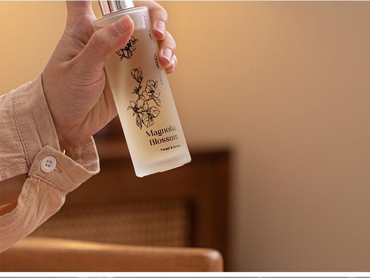 Long-Lasting Aromatherapy Odor-Removal Spray for Wardrobe & Room