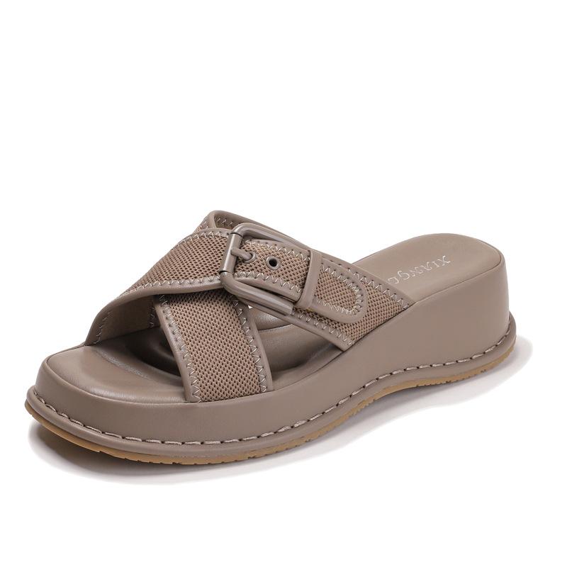 Retro fashion square head slippers women's new versatile belt buckle muffin thick bottom comfortable height-increasing one-word slippers