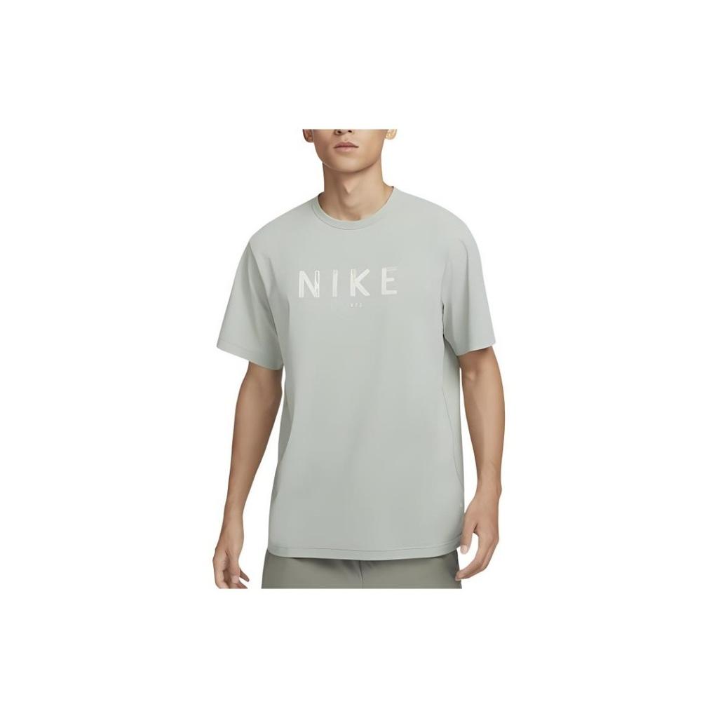 Nike Men's Outdoor Casual Soft Crew Neck Short Sleeve T-Shirt In Green