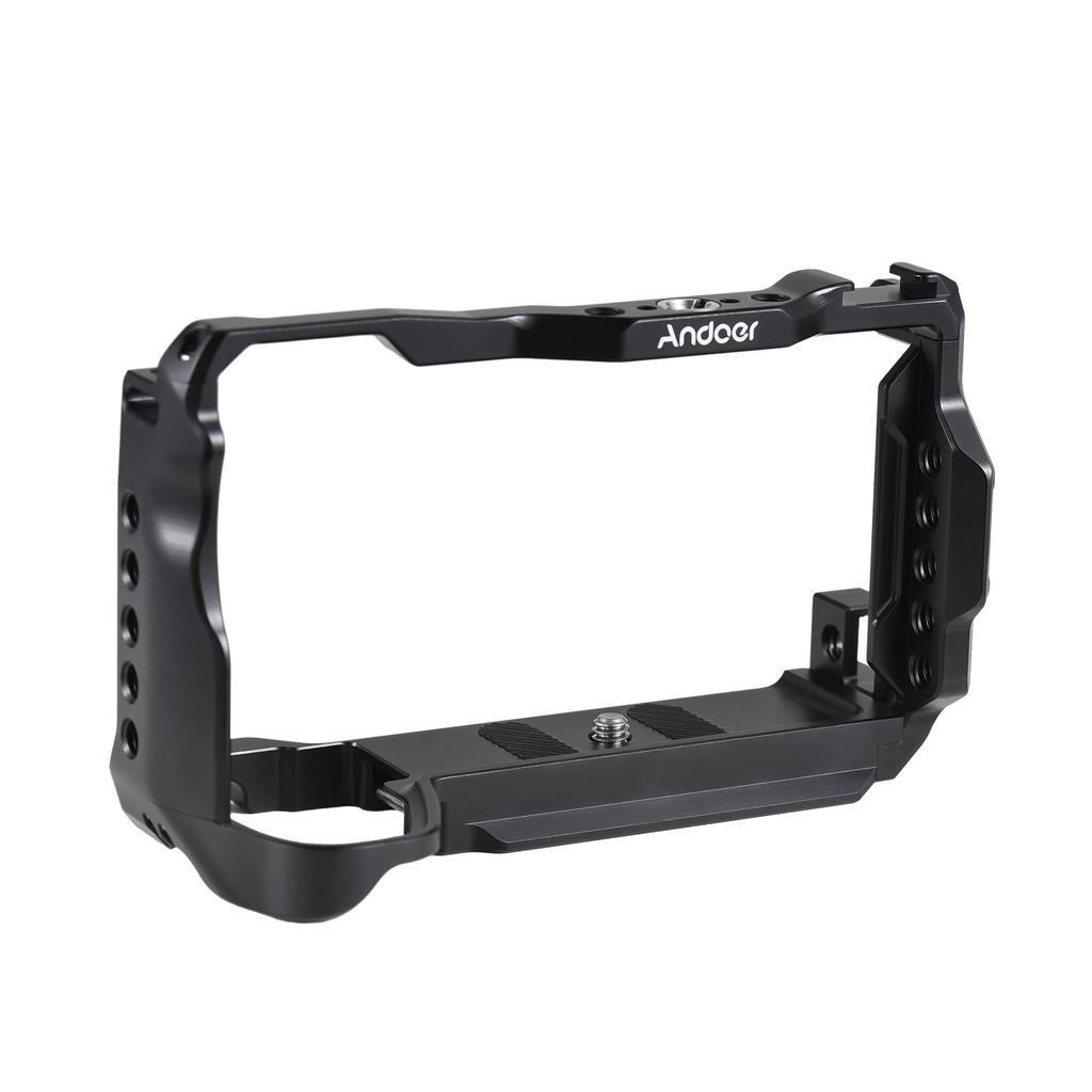Andoer Camera Cage Aluminum Alloy Camera Video Cage with Magnetic Wrench Slot Cold Shoe Mount Arca
