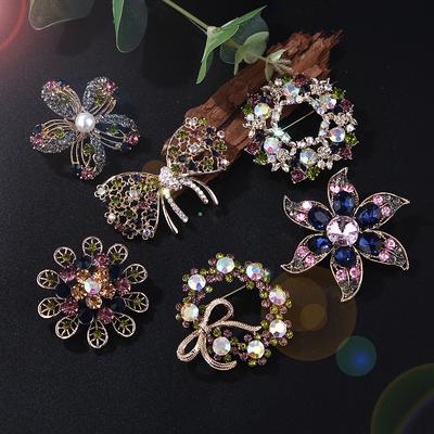 Luxus Vintage Kristall Farbe Edelstein Band Blume Legierung Brosche Pin Corsage Zubehör Brosche