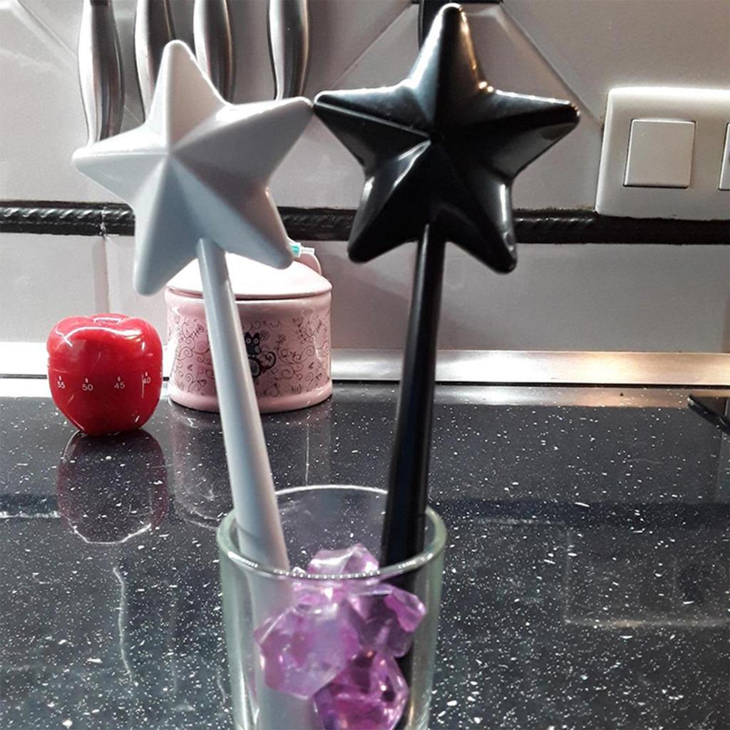 Salt Shakers for Kitchen Cooking Salt Shaker Star Wand Dispenser Refillable Dishwasher-Safe Seasoning Dispenser for Cooking Meal