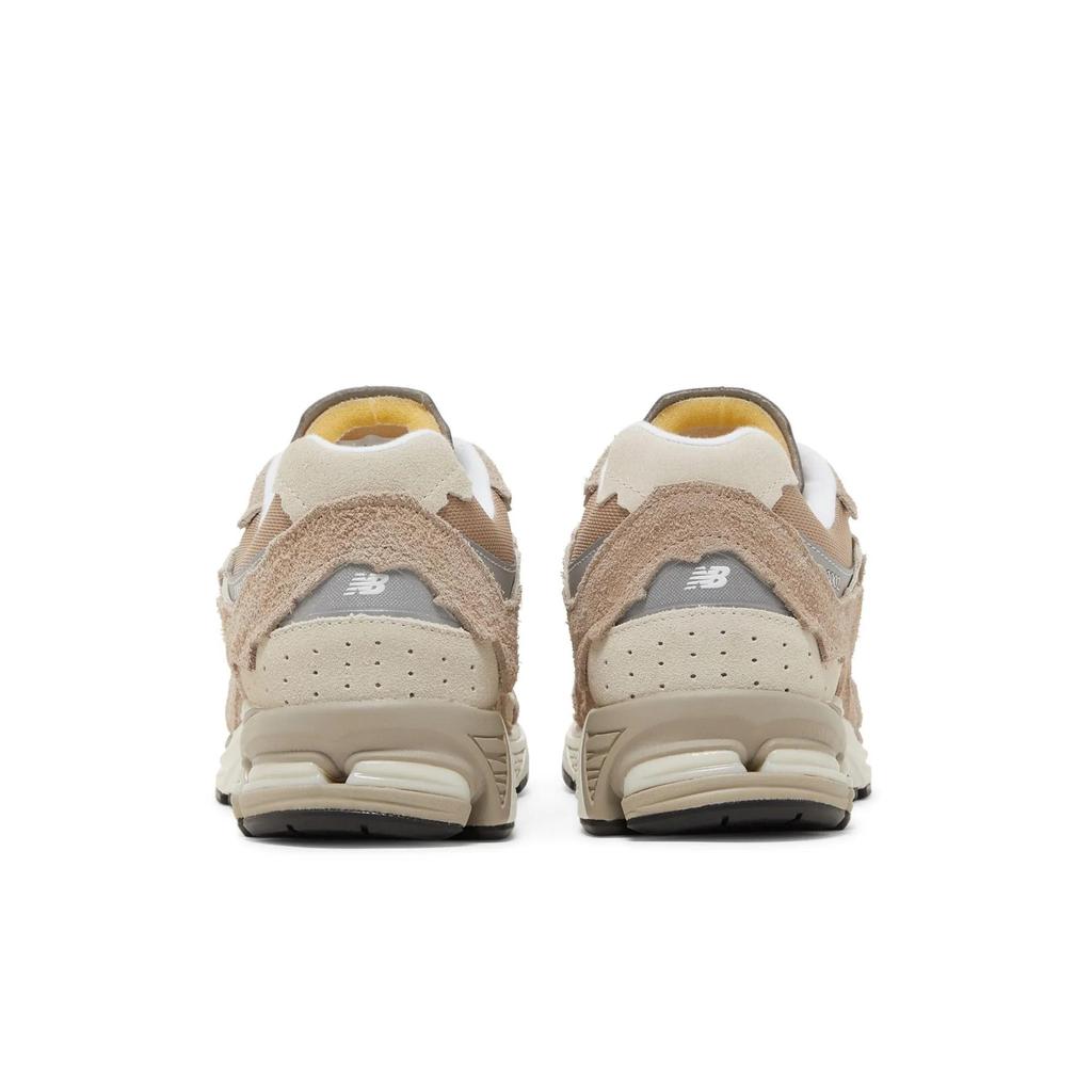 New Balance 2002R 'Protection Pack - Driftwood' (Unisex) Driftwood / Timber Wolf / Sea Salt Running Shoes M2002RDL
