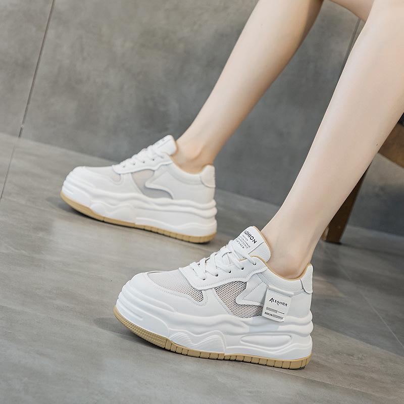 Small thick-soled inner height-increasing small white shoes women's spring new fashionable versatile lightweight casual sports shoes