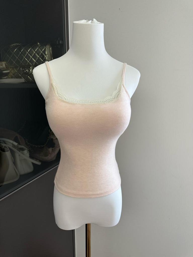 Elegant Lace Patchwork Slimming Camisole with Chest Pads - Women's Outerwear