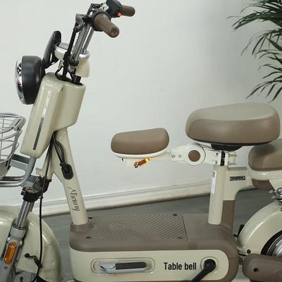 Front-Mounted Electric Vehicle Child Seat