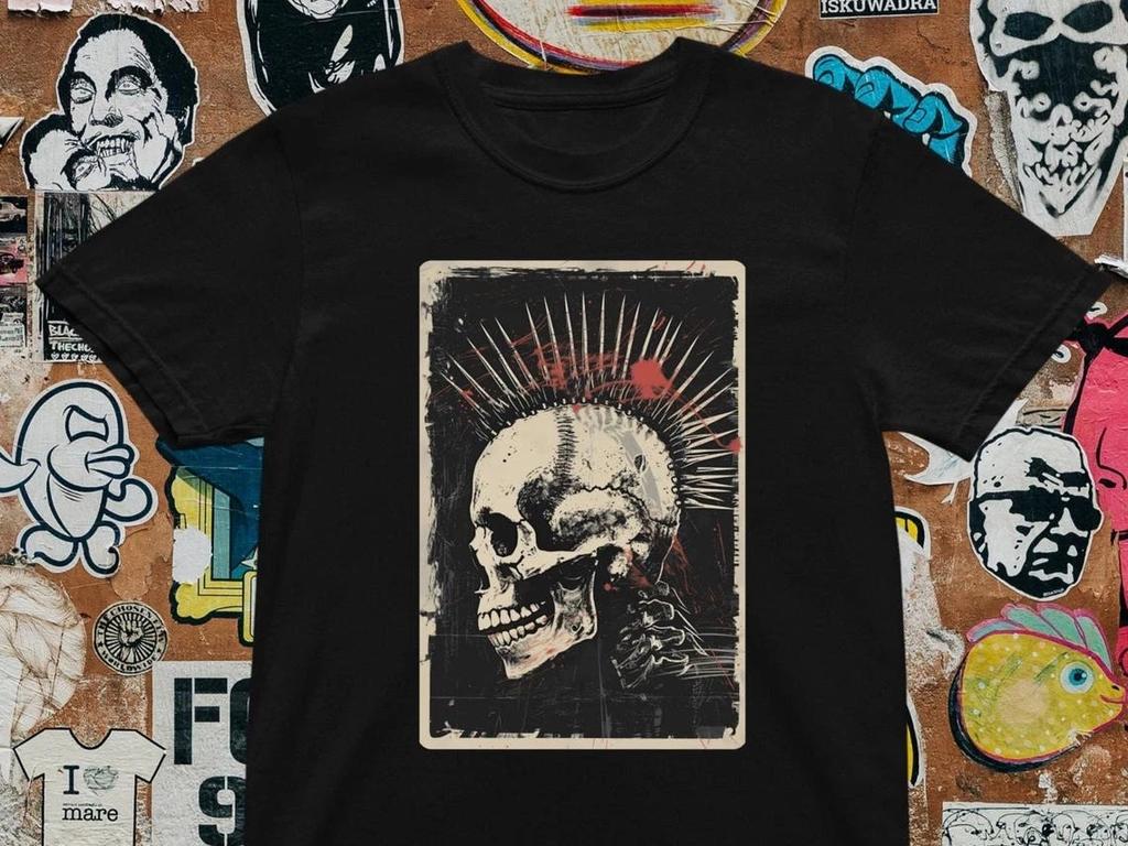 Punk Skull Mohawk T-Shirt: Edgy Cotton Unisex Tee
