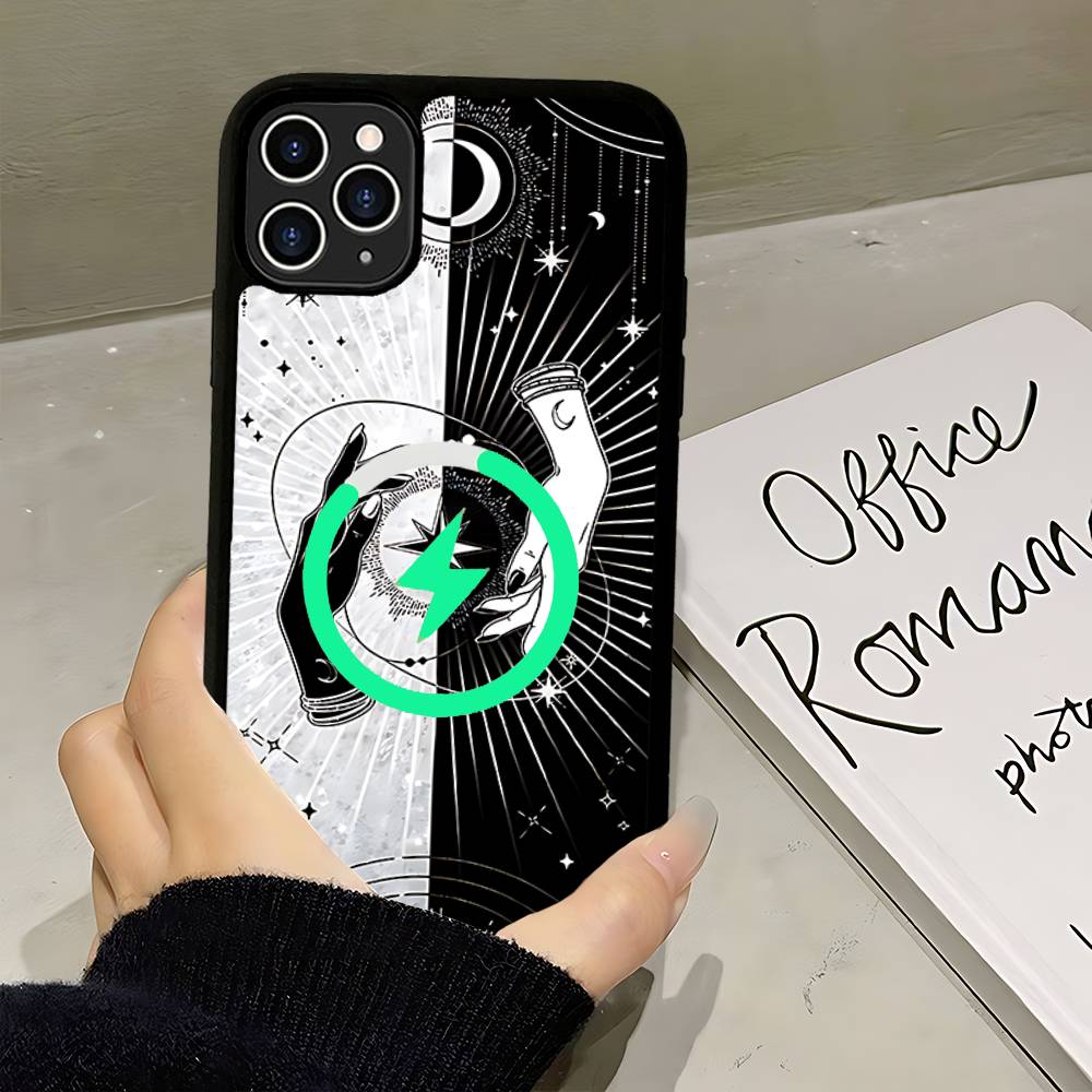Witches Moon Tarot Mystery Totem For Magsafe Phone Case For IPhone 17 Air 16 15 14 13 12 11 Pro Max Plus Shockproof Cover