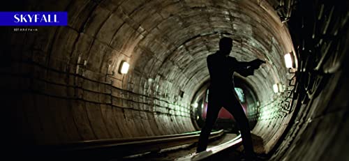 BEING BOND Daniel Craig/James Bond Official Book