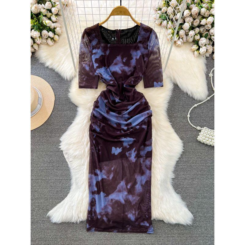 

Accessible Luxury Socialite Square Collar Oil Painting Print Dress Short Sleeve Brown tie-dye with purple background All yards