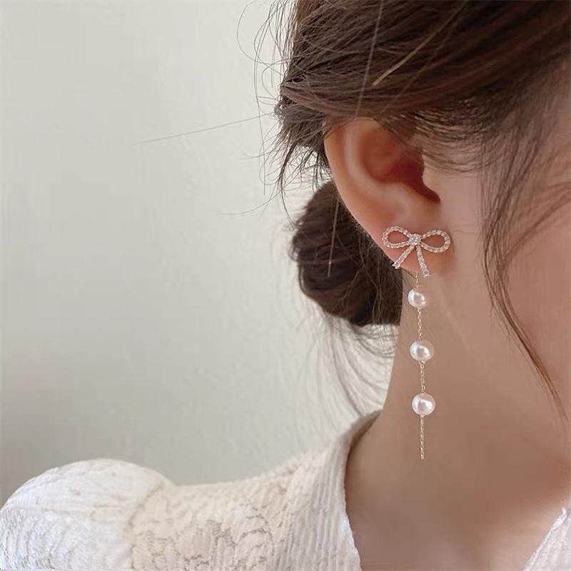 

Bow rear hanging ear clips without ear holes, fringed earrings, slightly inlaid zircon pearl chain earrings, two wear stud earrings, women