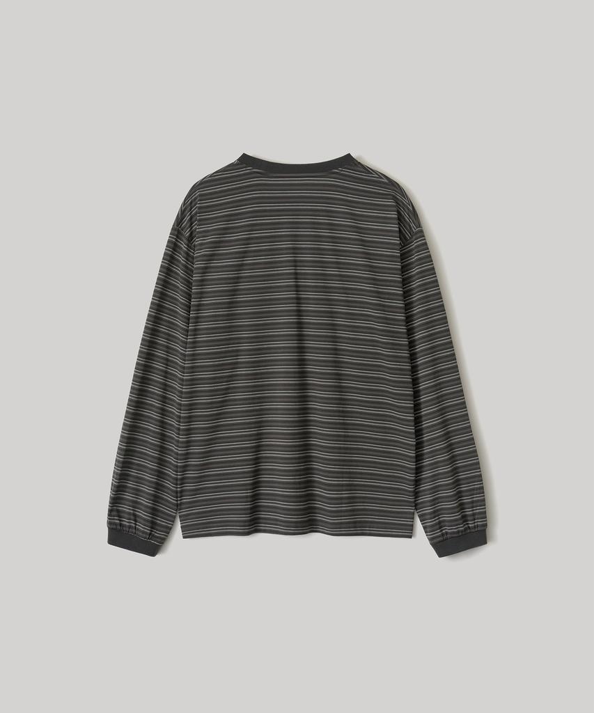 ANOTHER OFFICE Zephyr Streifen T-Shirt (Schwarz)