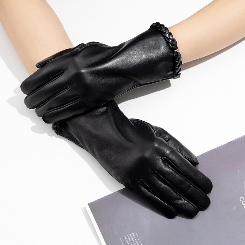 Winter Warm Cycling Genuine Leather Gloves  European and American Outdoor Windproof and Cold-proof Women's Business Fleece Leather Gloves