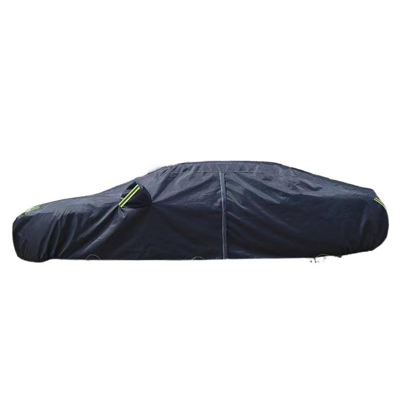 Copriauto Universale in Tessuto Oxford: Protezione Stagionale Completa, Isolamento da Sole e Calore, Spessificato per la Grandine. Include spedizione gratuita.