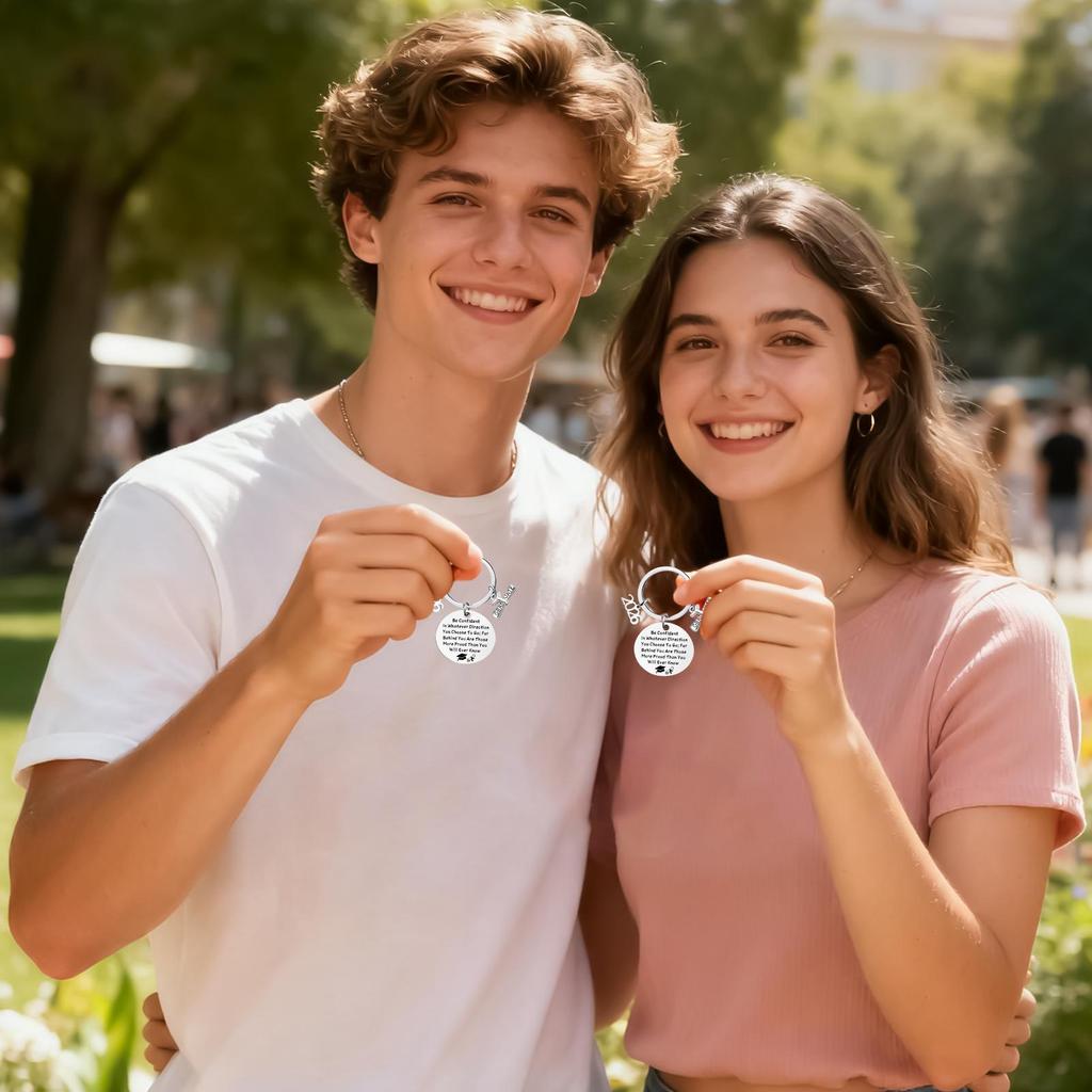 Graduation Keychain 2026 Graduate Bag Pendant Keepsake High School Graduation Keyring for College University Student Son