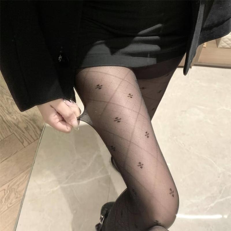 Women's Four Leaf Pattern Pantyhose Stretchy Soft Nylon Stockings Sheer Mesh Tights For Daily Wear And Special Event