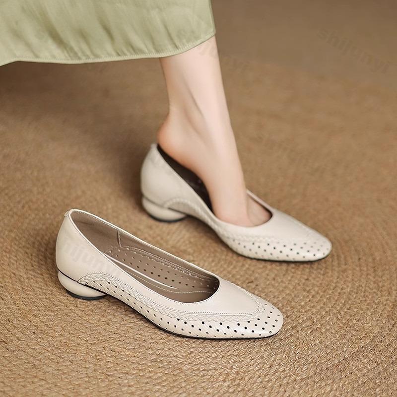 Fashion 2025 Summer New Style Women's French Style Elegant Casual Single Shoe Hollow Breathable Coarse Heeled Comfortable Pointed Pumps