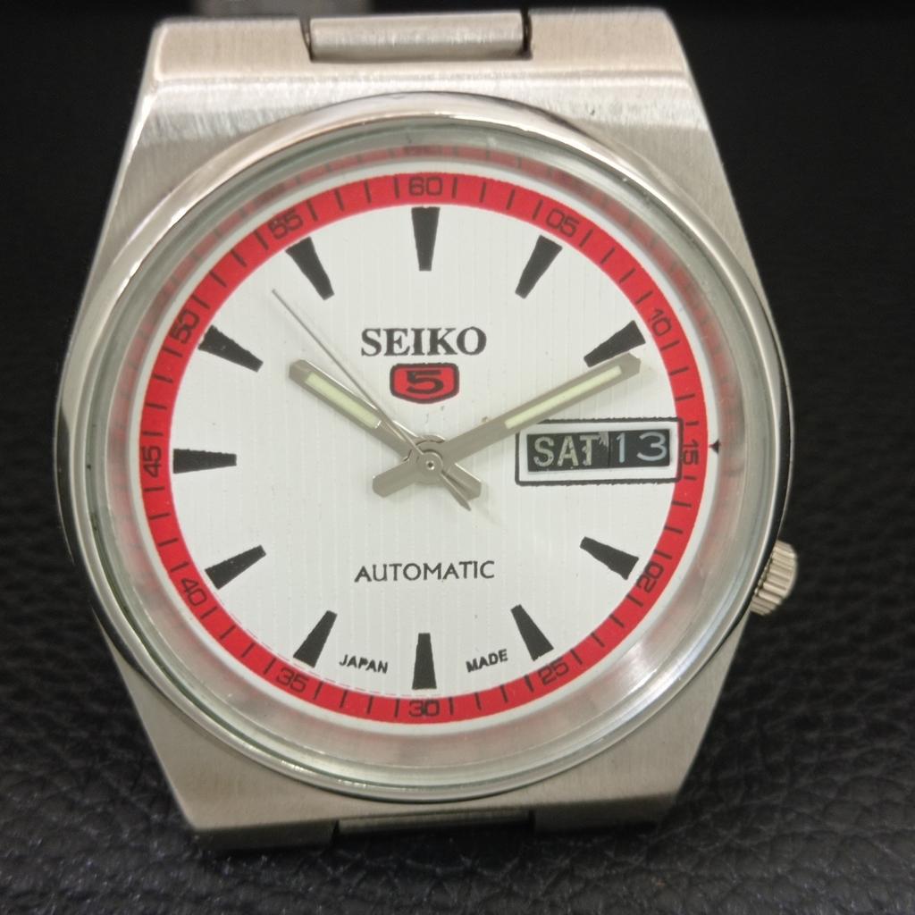 GENUINE VINTAGE SEIKO 5 AUTOMATIC JAPAN MENS WHITE COLOR DIAL WATCH a709176-1
