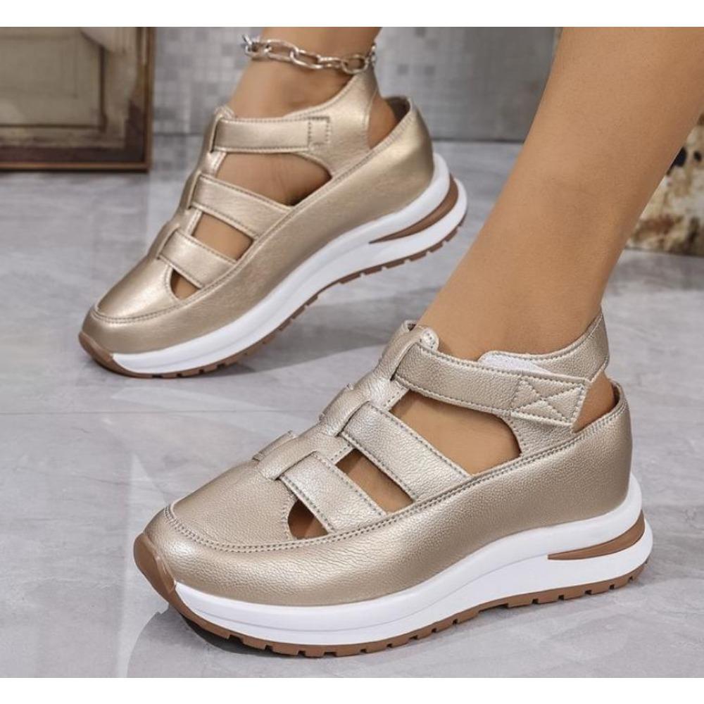 2025 New White Black Closed Toe Women's Sandals Rome Casual Sandals Women Hollow Platform Wedges Plus Size 43 Sneakers