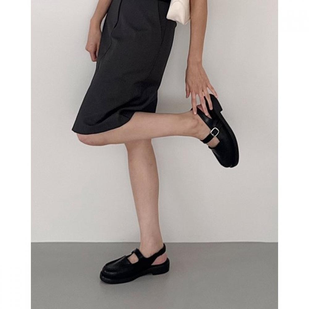 Elizabeth Stewart Mary Jane Strap Loafer Ebal157339
