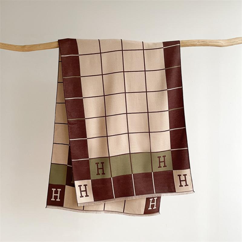 Autumn and Winter New High-end Double-sided Plaid Imitation Cashmere Scarf Women's Versatile Letter Shawl Thickened Scarf
