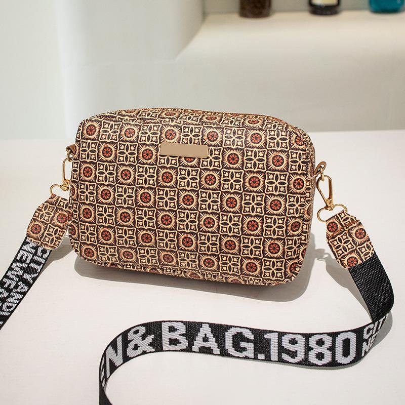 Women's Bag New Camera Bag Niche Ribbon Crossbody Camera Bag Casual Simple Small Square Bag Gift Bag