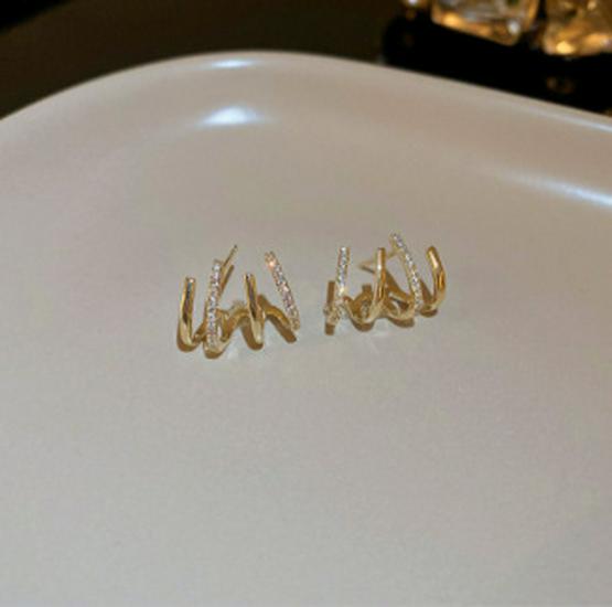 Silver Needle Retro Geometric Resin Earrings: Chinese Style Studs & Dangles