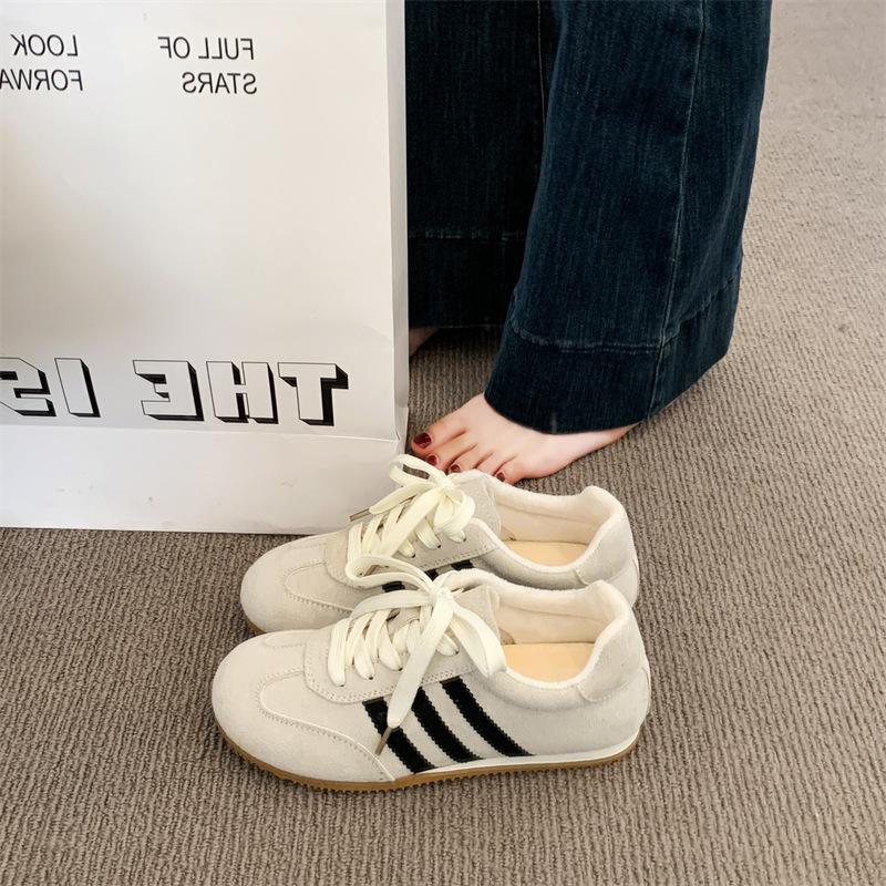 Fee atmungsaktiv weiche Sohle neue weibliche leichte und dünne Retro Casual kleine weiße Schuhe