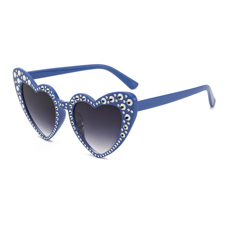 Celebrity Heart-Shaped Rhinestone Party Sunglasses - Street Style Fashion Bling