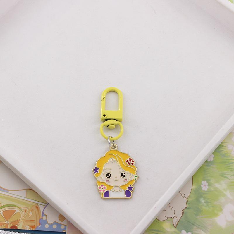 Cute Snow White Shiny Metal Keychain Anime Princess Alloy Pendant Kawaii Charm Keyring Decorative Ornament For Men Women Gift