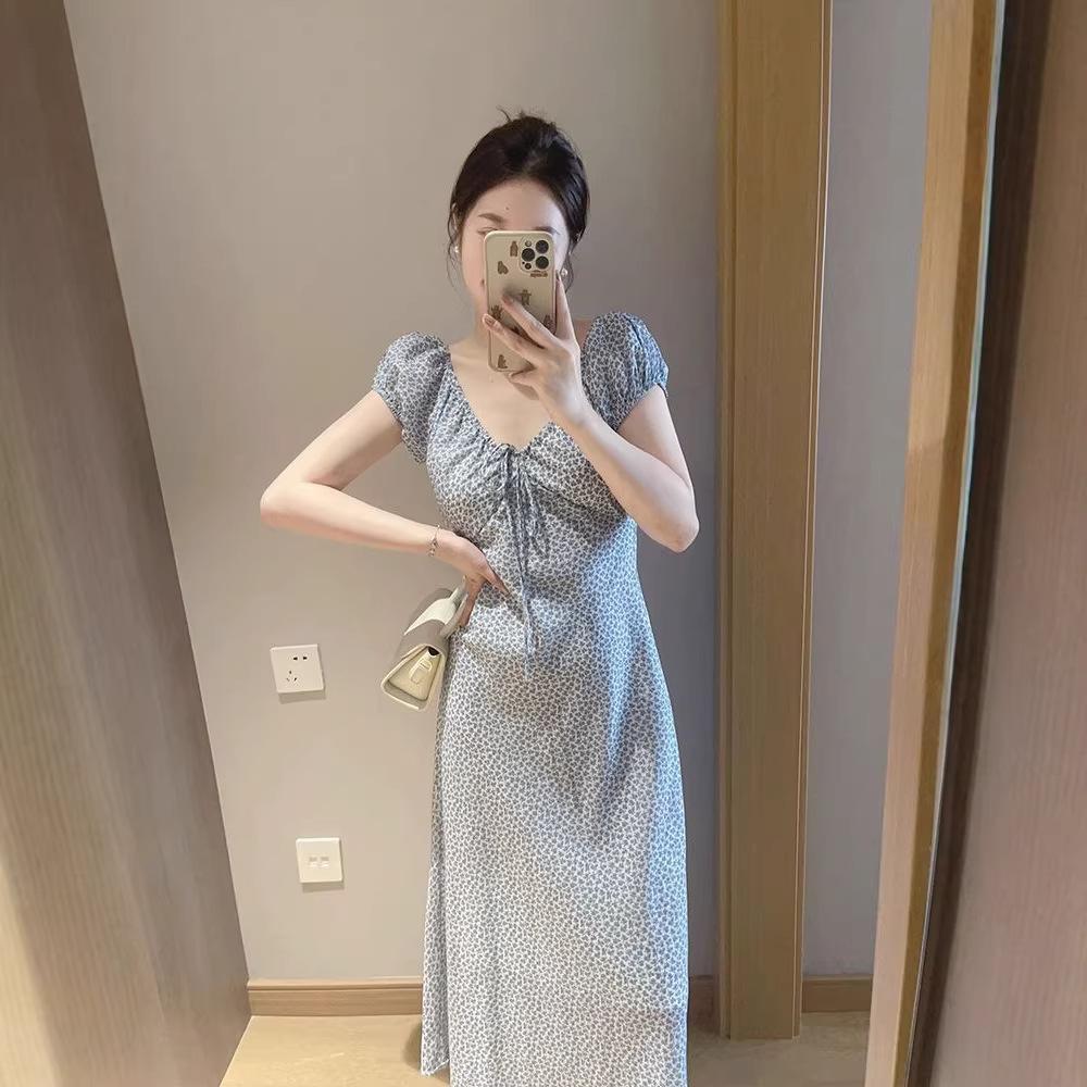 Dress women's summer new high-end sense super good-looking Platycodon wind floral long skirt waist and thin