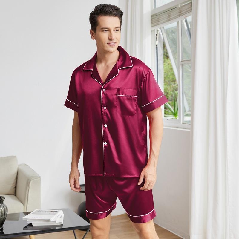 Großformatiges Herren-Pyjamaset, kühler Pyjama, kurze Ärmel, Shorts, Ober- und Unterteil als Doppelgänger, einfaches Eis seide Set.