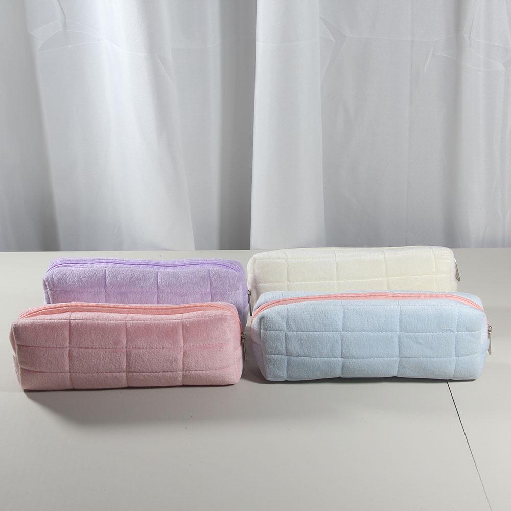 Plaid High-Capacity Makeup & Stationery Bag - Small Unzip Pillow Design