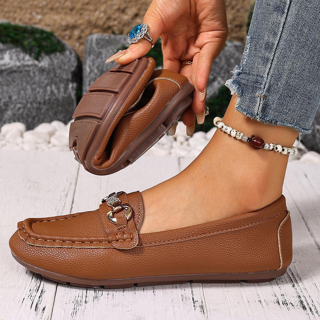Neue Bohnenschuhe Damen Frauen Runde Spitze Niedriger Absatz Knoten Kette Freizeit-Schuhe Mutter Schuhe Damen Loafer