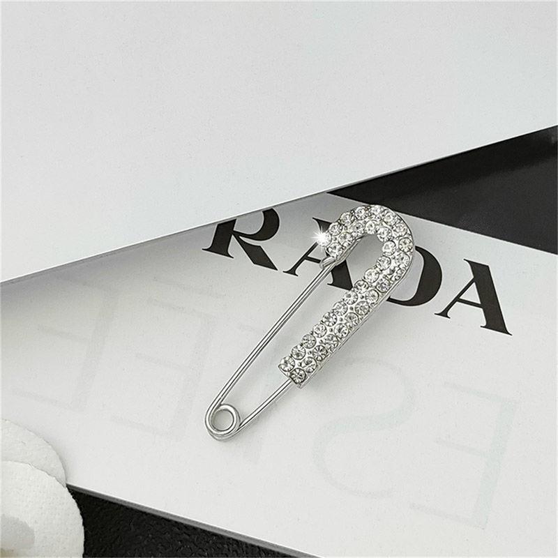 Pearls Brooch Waistband Pin Smaller Openning Bottom  Metal Diy