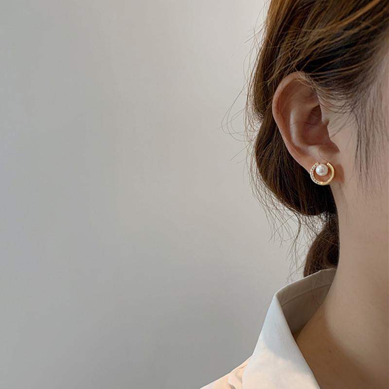 Koreanische Perlen Strass Trendige Runde Ohrringe für Frauen