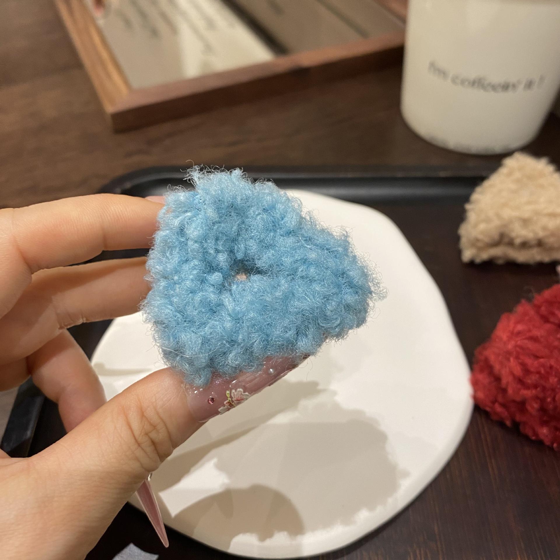 

Милые кошачьи ушки плюшевая осенне-зимняя принцесса головной треугольник маленькая зажим-крабик боковые пряди выбившиеся волосы заколка головной убор синий