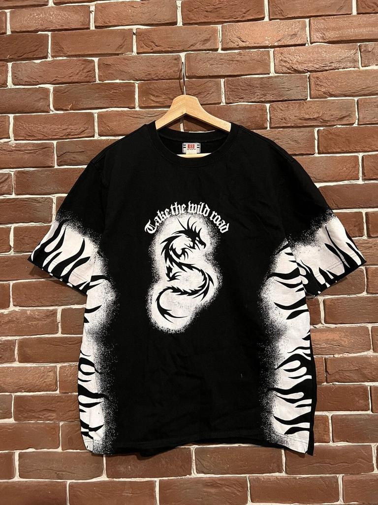 Vintage Y2k 00s Tribal Rave Rock Metal Dragon Flames Tee