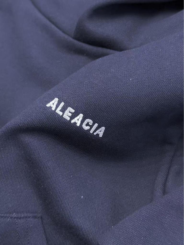 Modna bluza z haftowaną literą dla dzieci na jesień/zimę 2026 - Przytulny europejski/amerykański styl dla chłopców i dziewcząt