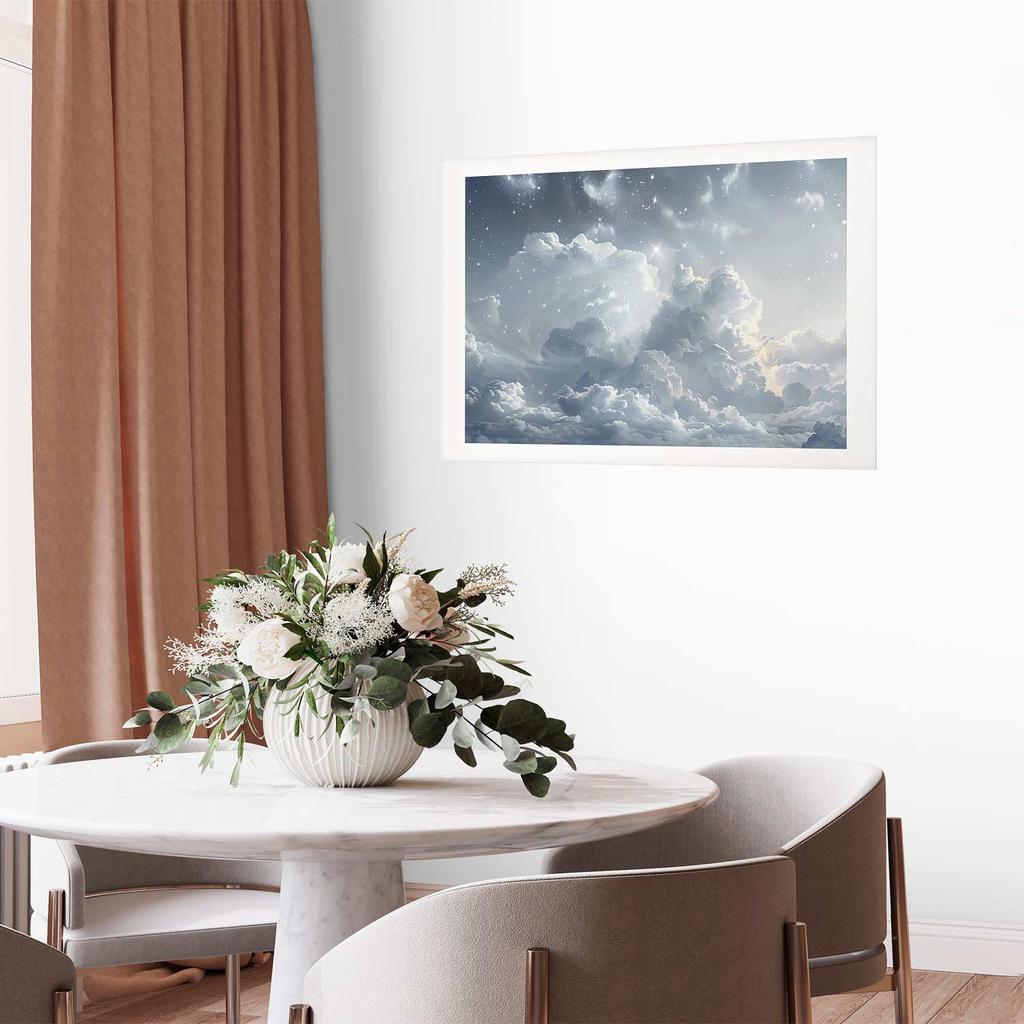 Plakat - Astralny Spokój: Gwiazdy Rozsypane Nad Delikatnymi Chmurami
