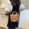 Women's bag cute cartoon strawberry contrast hand-woven women's handbag beach vacation shoulder crossbody bag
