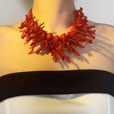 Multipurpose Irregular Coral Statement Pieces Necklace Versatile Jewelry Accessory for Stylish Outfits Casual Wear