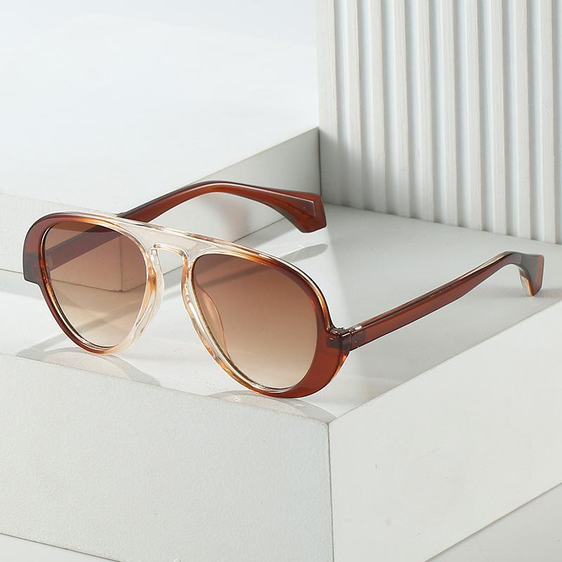 New pilot sunglasses, European and American fashion simple contrasting toad glasses, street shooting versatile sunglasses